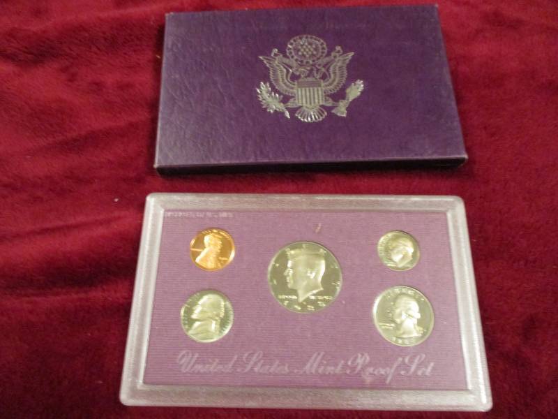 lot 124 image: 1988 US Mint Proof Set