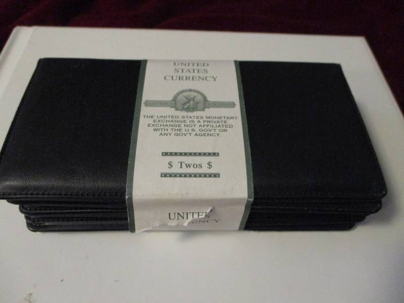 lot 237 image: 2003-5 Uncirculated $2 Bills