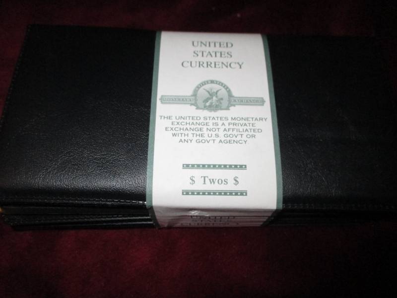 lot 240 image: 2003-5 Uncirculated $2 Bills