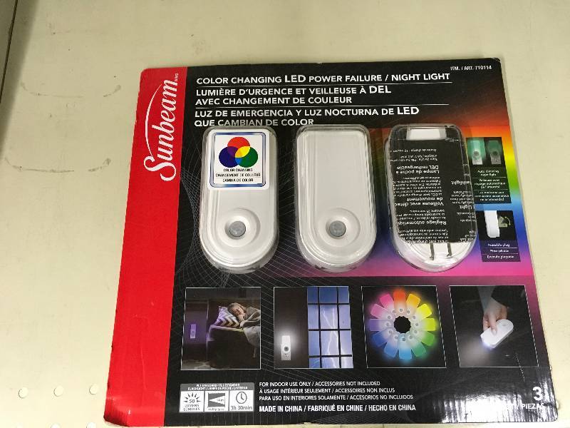 3 Pack Night Light, Retail $19.99