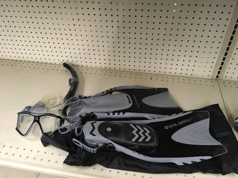 US Divers Adult Snorkel Set, Retail $39.99