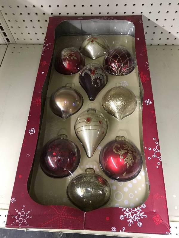 Kirkland Signature Ornaments, Retail $9.99