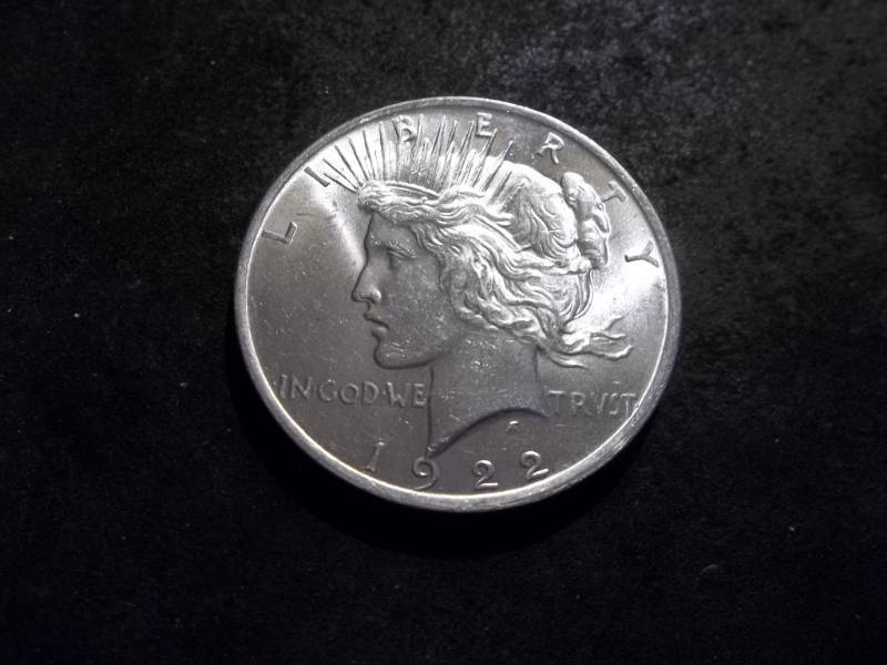 1922  Silver Peace Dollar