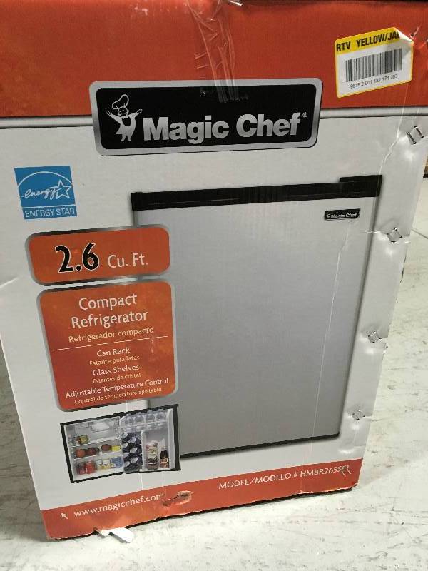 lot 6 image: Magic Chef 2.6 cu. ft. Mini Refrigerator in Stainless Look, ENERGY STAR open box in like new condition