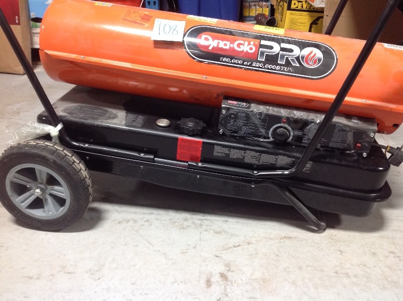lot 108 image: Dyna-Glo Pro  180K or 220K BTU Forced-Air Kerosene Portable Heater  in good conditions