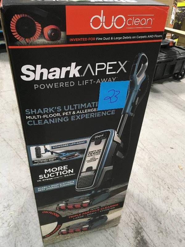 Shark APEX DuoClean Powered Lift-Away Vacuum USED in good condition