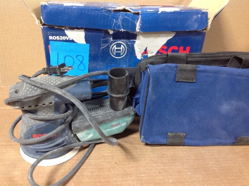 Bosch 2.5 amp Corded 5-inch Random Orbit Sander & Polisher used in working conditions