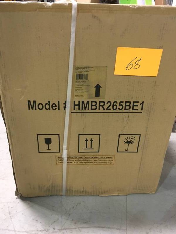 lot 68 image: Magic Chef 2.6 cu. ft. Mini Refrigerator in Black, ENERGY STAR open box in like new condition
