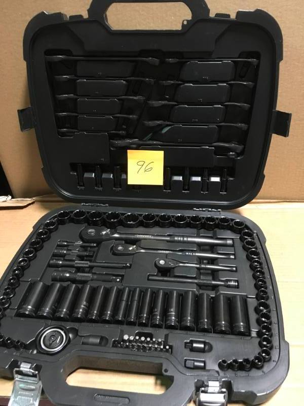 lot 96 image: Husky 14 in., 38 in. and 12 in. Drive 100-Position Universal SAE and Metric Mechanics Tool Set (105-Piece) open box in like new condition