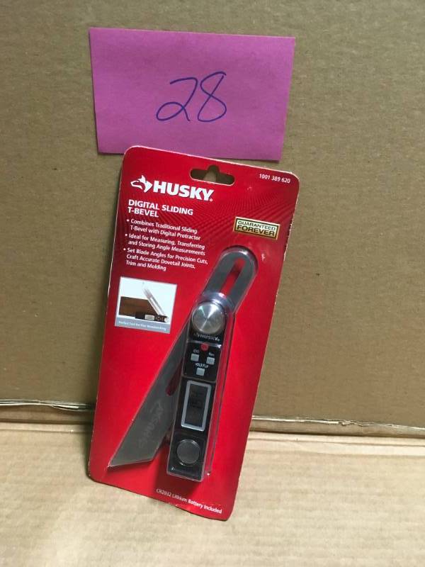 lot 28 image: Husky Digital Sliding T-BevelAngle Finder 1001 389 620 in like new condition
