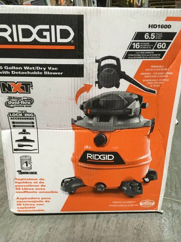 lot 35 image: RIDGID 16 Gal. 6.5 HP NXT Wet Dry Vac with Detachable Blower in very good condition