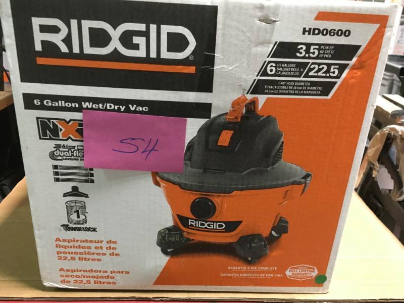 lot 54 image: RIDGID 6 Gal. 3.5-Peak HP NXT WetDry Vac USED in good condition