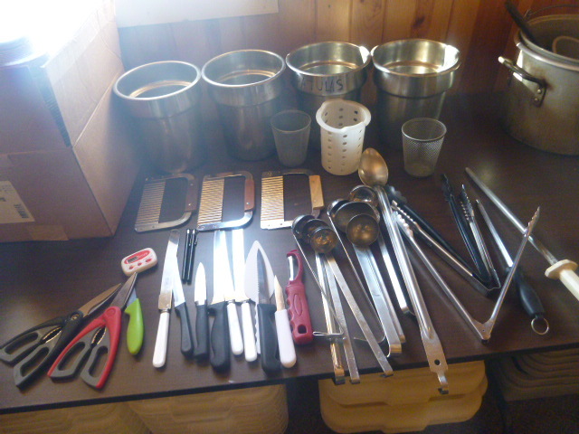 lot 115 image: Kitchenware