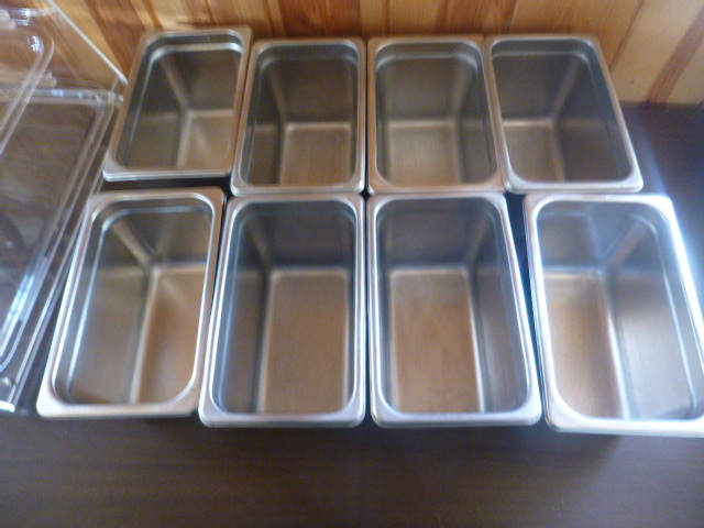 lot 142 image: 8 Steam Table Pans