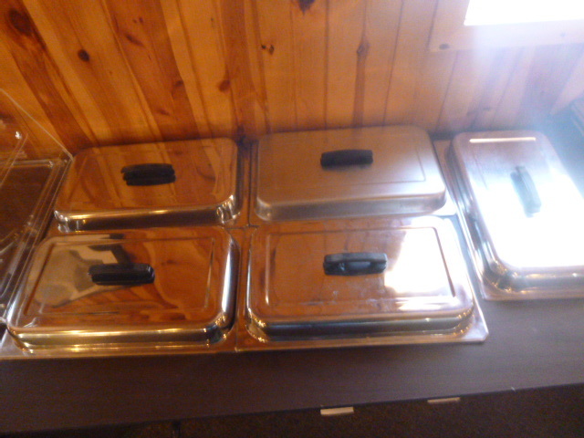 lot 148 image: 5 Steam Table Pan Lids