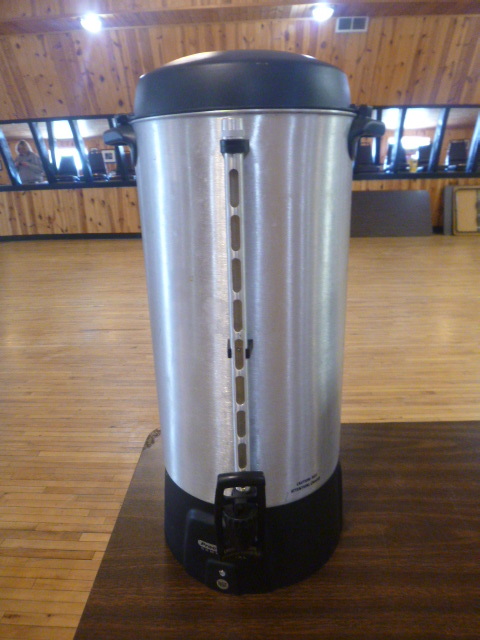 lot 32 image: Proctor Silex Commercial Grade Coffee Maker