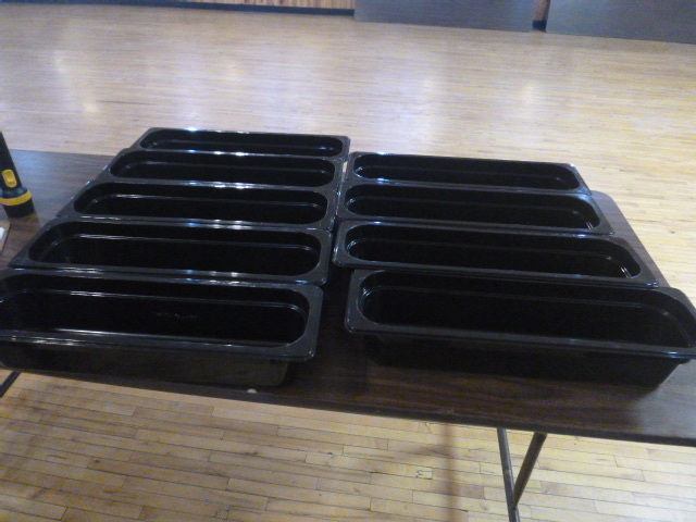 lot 46 image: 9 Cambro Salad Bar Containers