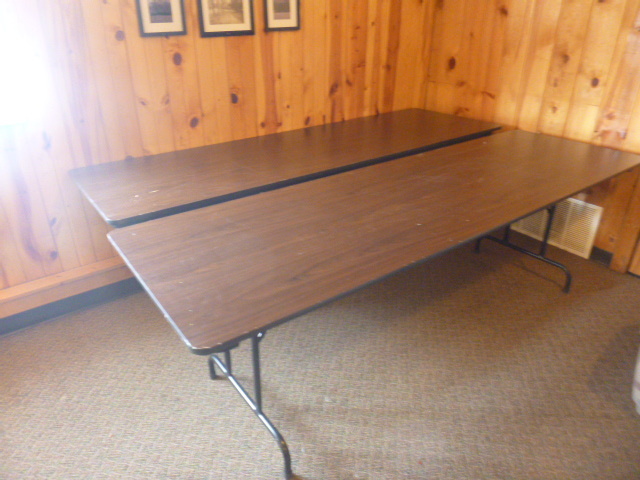 lot 174 image: 2 Folding Tables