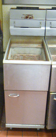 lot 6 image: Pitco Fryer
