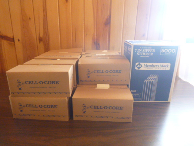 lot 247 image: 19 Cartons of Clear Drinking Straws