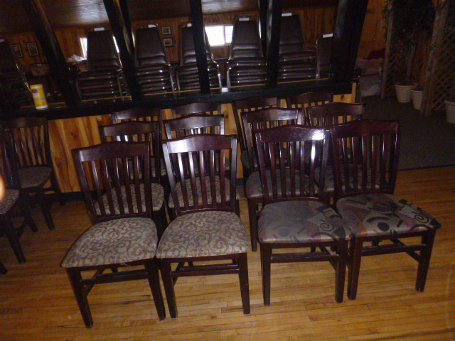 lot 267 image: 12 Wooden Padded Restaurant Chairs