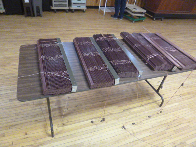 lot 290 image: 5 Hunter Douglas Wooden Blinds