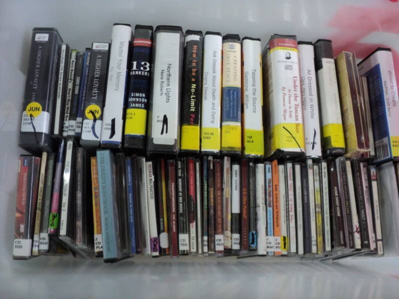 Lot of 150 CDs and audio books...