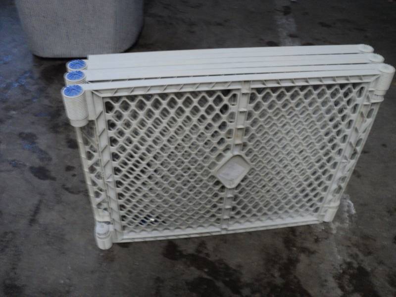 Play Pen...