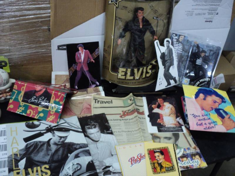 Elvis Memorabilia ...