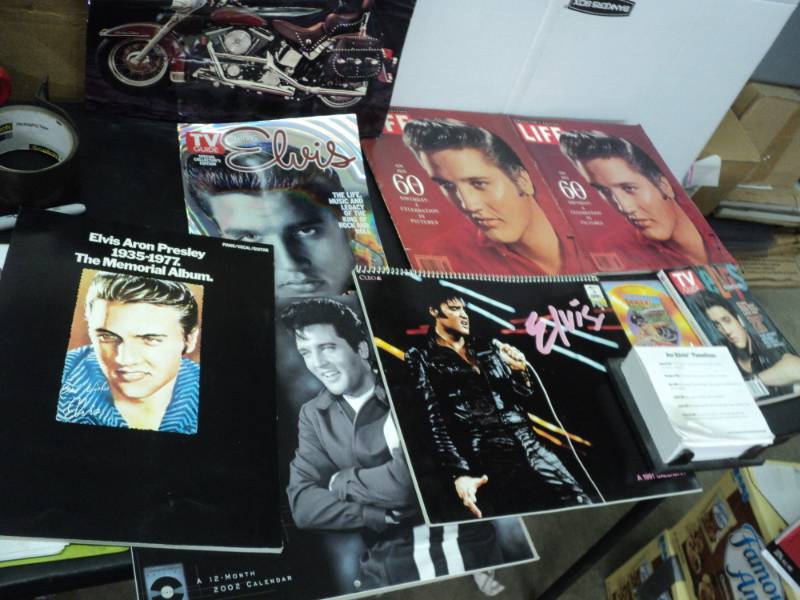 Elvis Memorabilia ...