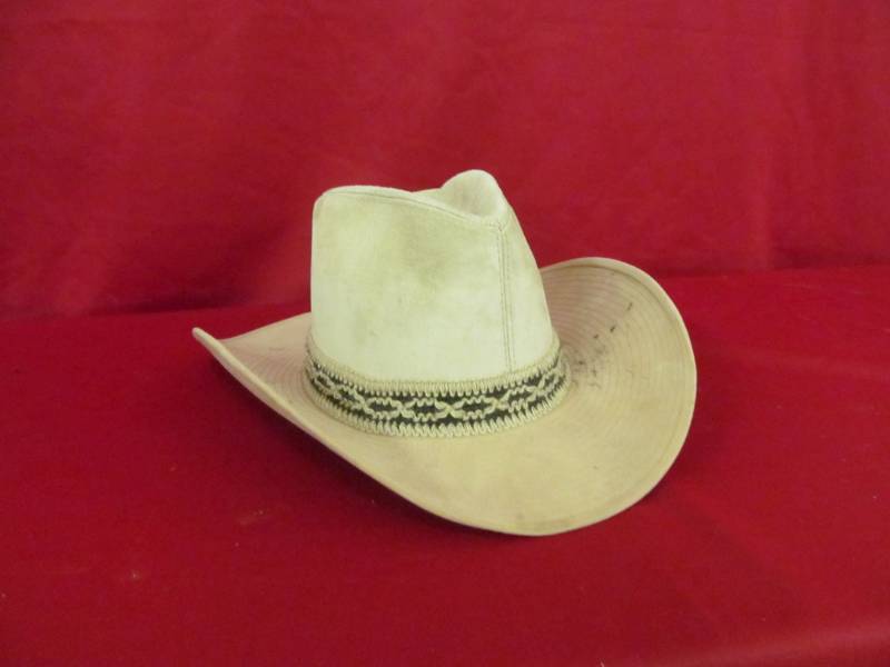 lot 53 image: Resistol Weather cowboy hat