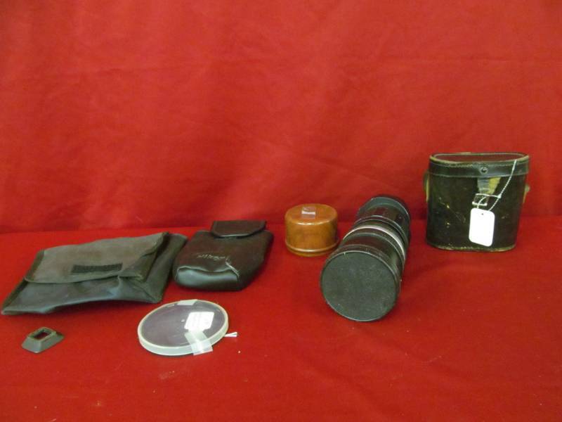 lot 55 image: vintage bincoluars,case,camera lens