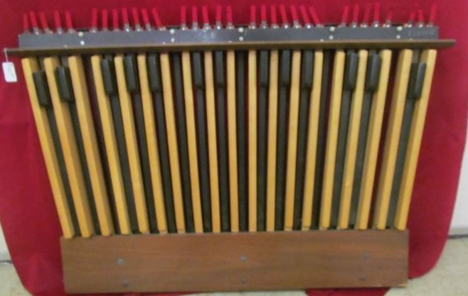 lot 73 image: organ pedals