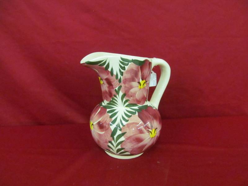 lot 129 image: Italy pitcher