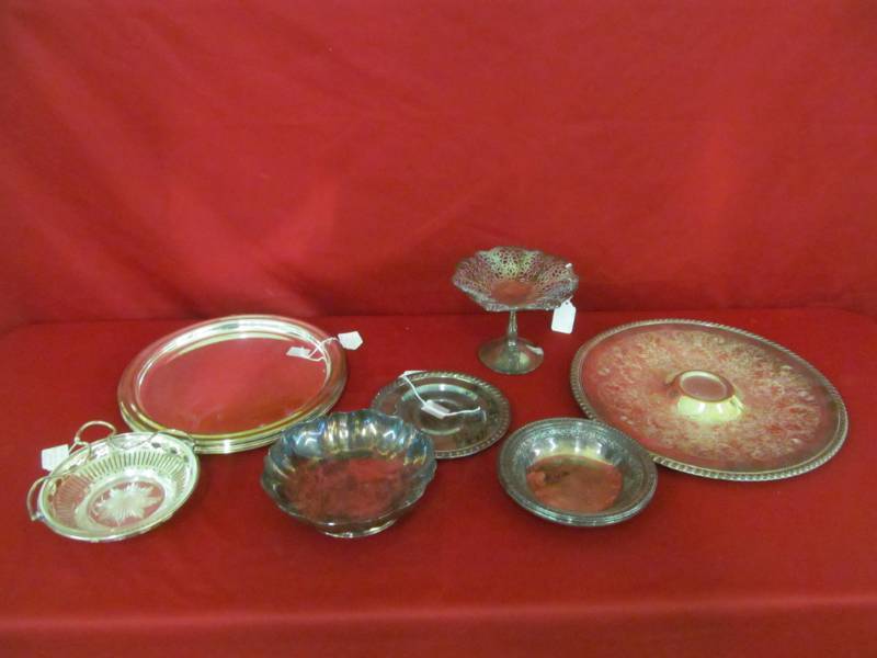 lot 132 image: William Rogers silver plate, International silver items