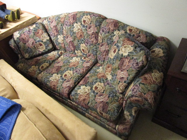 QUALITY CUSTOM SOFA