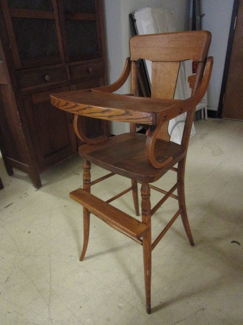 OAK HIGH CHAIR