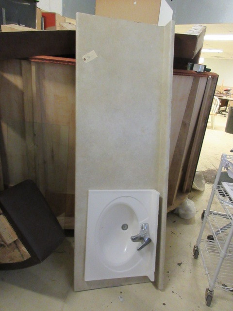 COUNTER TOP WITH SINK