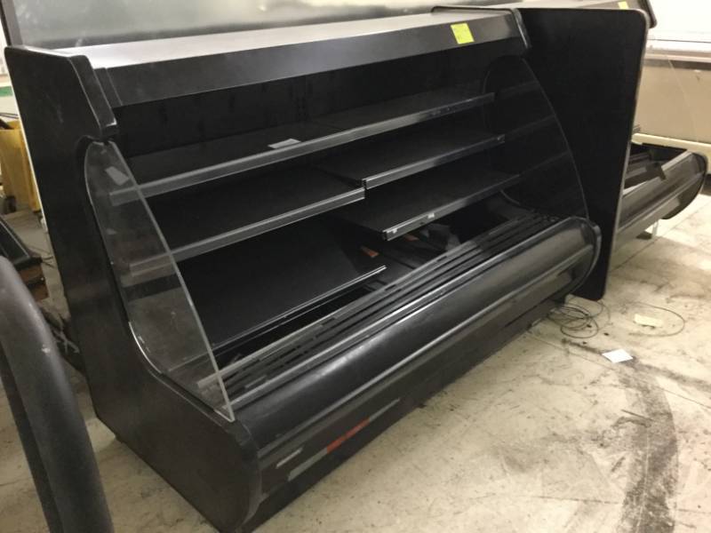 lot 41 image: Open Refrigerated Case