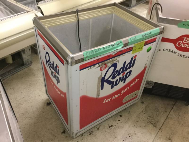 lot 44 image: Dump Cooler