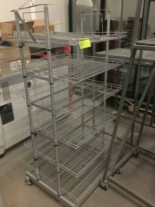 lot 80 image: Bakery Bread Display Rack