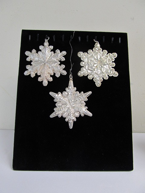 lot 12 image: 3 Large Vintage GORHAM Sterling Silver Snowflake Ornaments