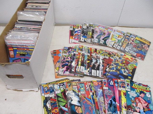 lot 113 image: Long Box of Approx 250 Assorted Comic Books #1