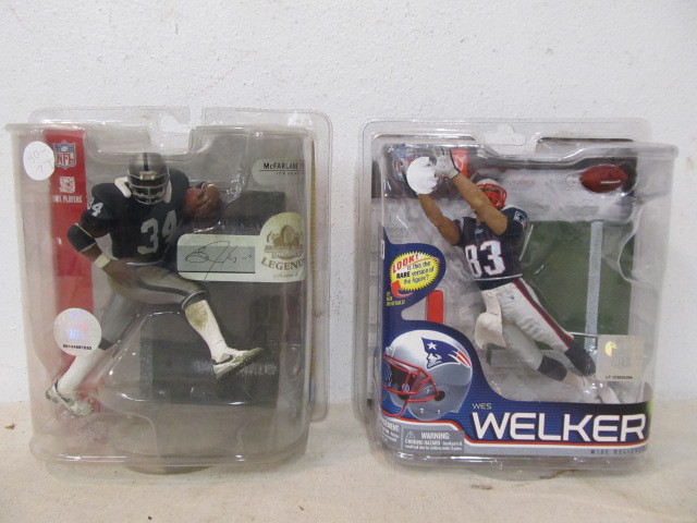 lot 101 image: NEW McFarlane Wes Welker & Bo Jackson Sports Figures
