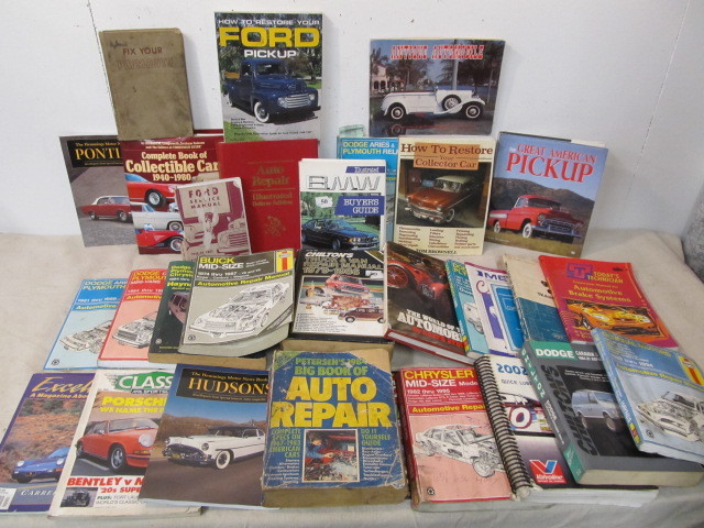 lot 102 image: LARGE Lot of Auto Repair Books & Manuals