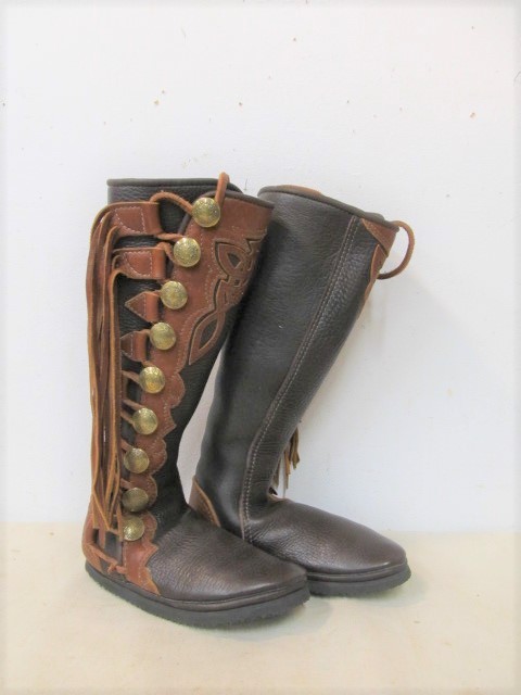 lot 96 image: NICE Womens Laced Tall Leather Boots - Size 7