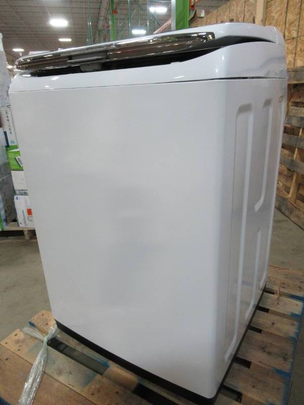 lot 52 image: Samsung 5.2 cu. ft. High-Efficiency Top Load Washer with Steam and Activewash in White,WA52M7750AW