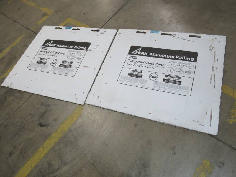 lot 70 image: 2 Peak Aluminum Railing 42 in. x 36-516 in. x 14 in. Tempered Glass Panels, 50860
