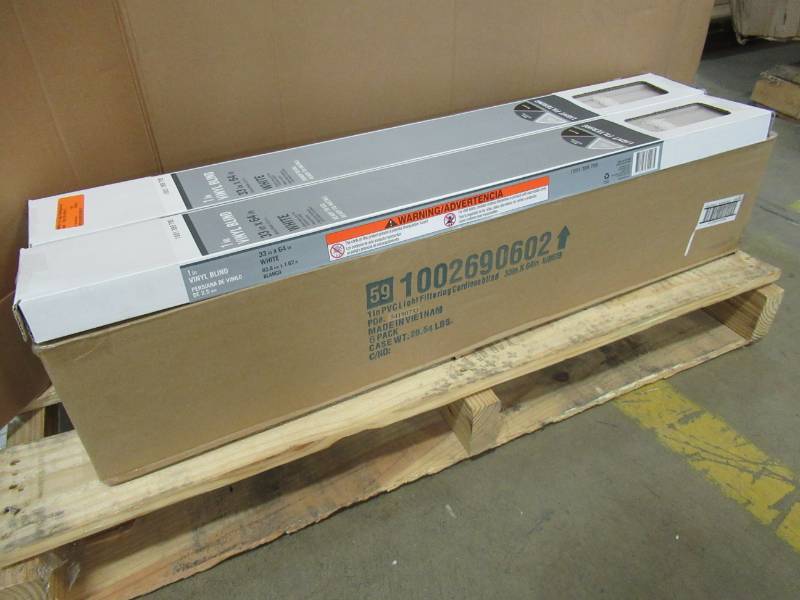 lot 92 image: PALLET OF ASSORTED MINI BLINDS, 33 X 64 WHITE & ALABASTER (CREAM), CORDED AND CORDLESS