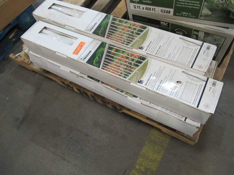 lot 124 image: 6 Cases of Freedom (Common 34-in x 34-in x 32-in) 15Case White Spiral Aluminum Deck Baluster 674884
